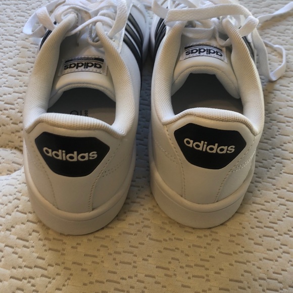Adidas Sneakers - Picture 4 of 11